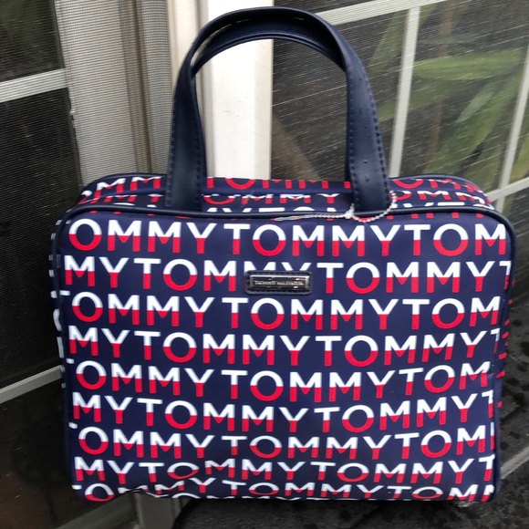 Tommy Hilfiger Handbags - Tommy Hilfiger Cosmetic Bag